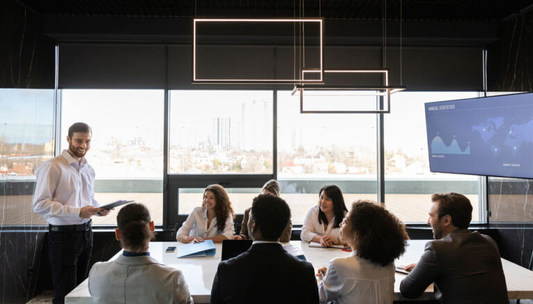 persone-che-partecipano-eventi-aziendali-(2) RSPP – Datore di Lavoro