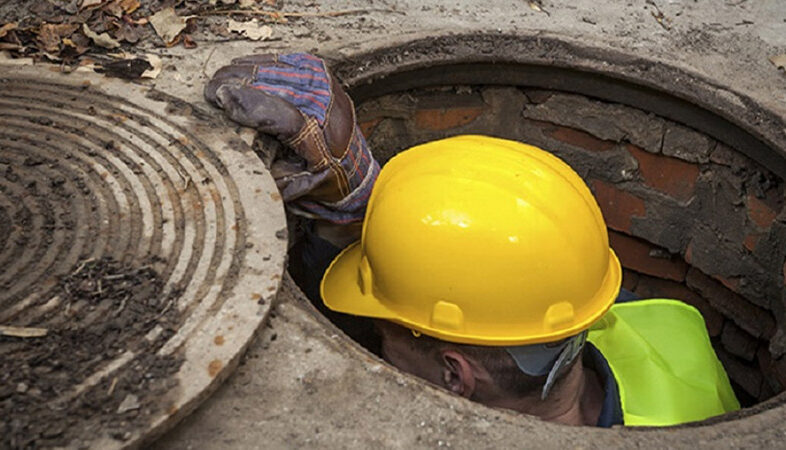 Premessa Studio Amich organizza corsi in ambito Sicurezza sul lavoro (D. Lgs. 81/08) per tutte le tipologie di aziende, nonchè corsi di aggiornamento obbligatorio.   Lo Studio è accreditato per erogare i corsi obbligatori in ambito Sicurezza sul Lavoro (D. Lgs. 81/08) e per il rilascio dei relativi attestati, validi su tutto il territorio nazionale. Destinatari del corso: Lavoratori che operano in spazi o ambienti confinati. Sede del corso: Direttamente presso la tua azienda.  Durata del corso: è conforme a quanto stabilito dalla legge Metodologia didattica: La parte teorica del corso è erogata attraverso proiezione di slides con il commento di Docenti Professionisti in materia di Sicurezza sul Lavoro (D. Lgs. 81/08 e s.m.i.) (così come indicato dagli accordi in Conferenza unificata Stato Regioni del 21/12/2011 e del 22/02/2012), Formatori Qualificati (ai sensi del Decreto Interministeriale 03 Marzo 2013);   Il corso comprende esercitazioni e relative discussioni, nel rispetto del monte ore complessivo prefissato per ogni modulo.  Alla fine del corso viene rilasciato materiale didattico in fomato pdf.  Rilascio e Validità attestati: Gli attestati sono rilasciati ad esito positivo del test di valutazione e hanno validità di legge su tutto il territorio nazionale.