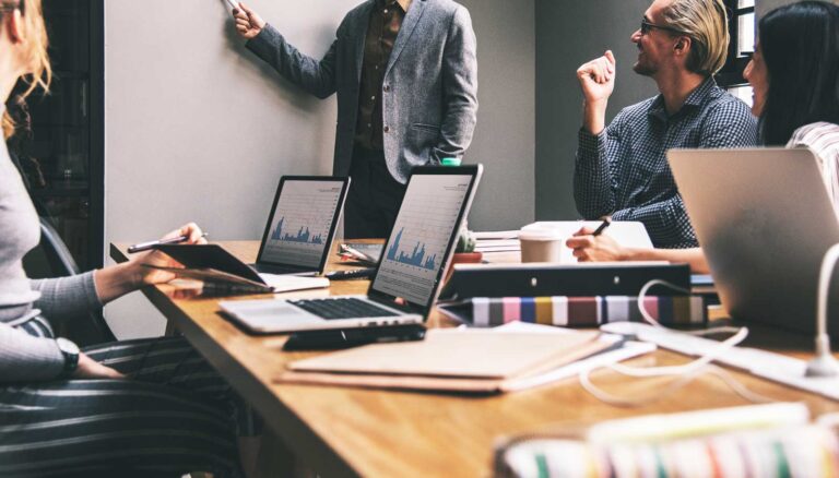 Studio Amich Consulting Engineers studio ingegneria napoli-1 Studio Amich Consulting Engineers eroga servizi di Ingegneria, Consulenza e Formazione, prevalentemente a PMI (Piccole e Medie Iimprese), nonchè a Start-up e grandi aziende che operano in diversi mercati, dai servizi al manifatturiero fino alle aziende che operano per commesse.